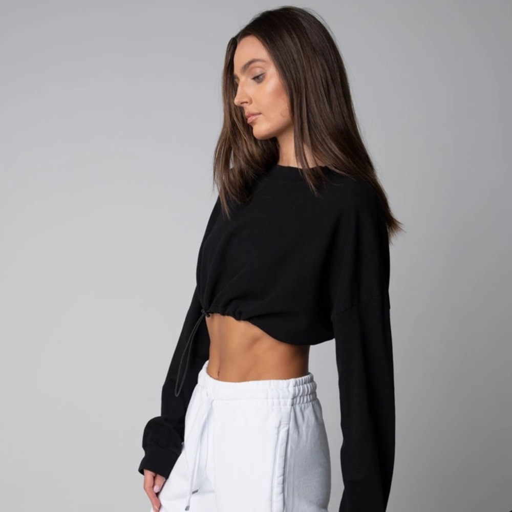 Talentless Cinch Crop Crew